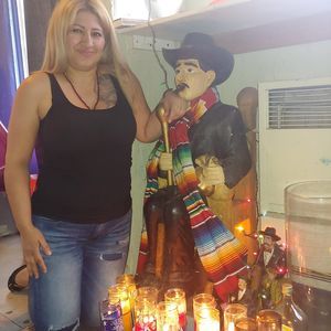 Meet your Posher, Linda